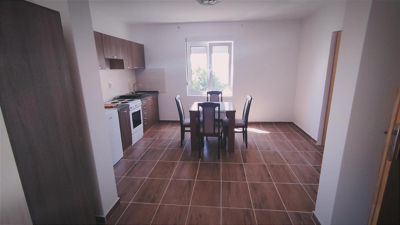 Venecija Apartament *
