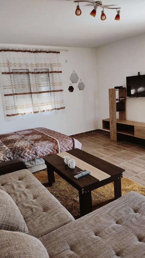 Venecija Apartment Budva