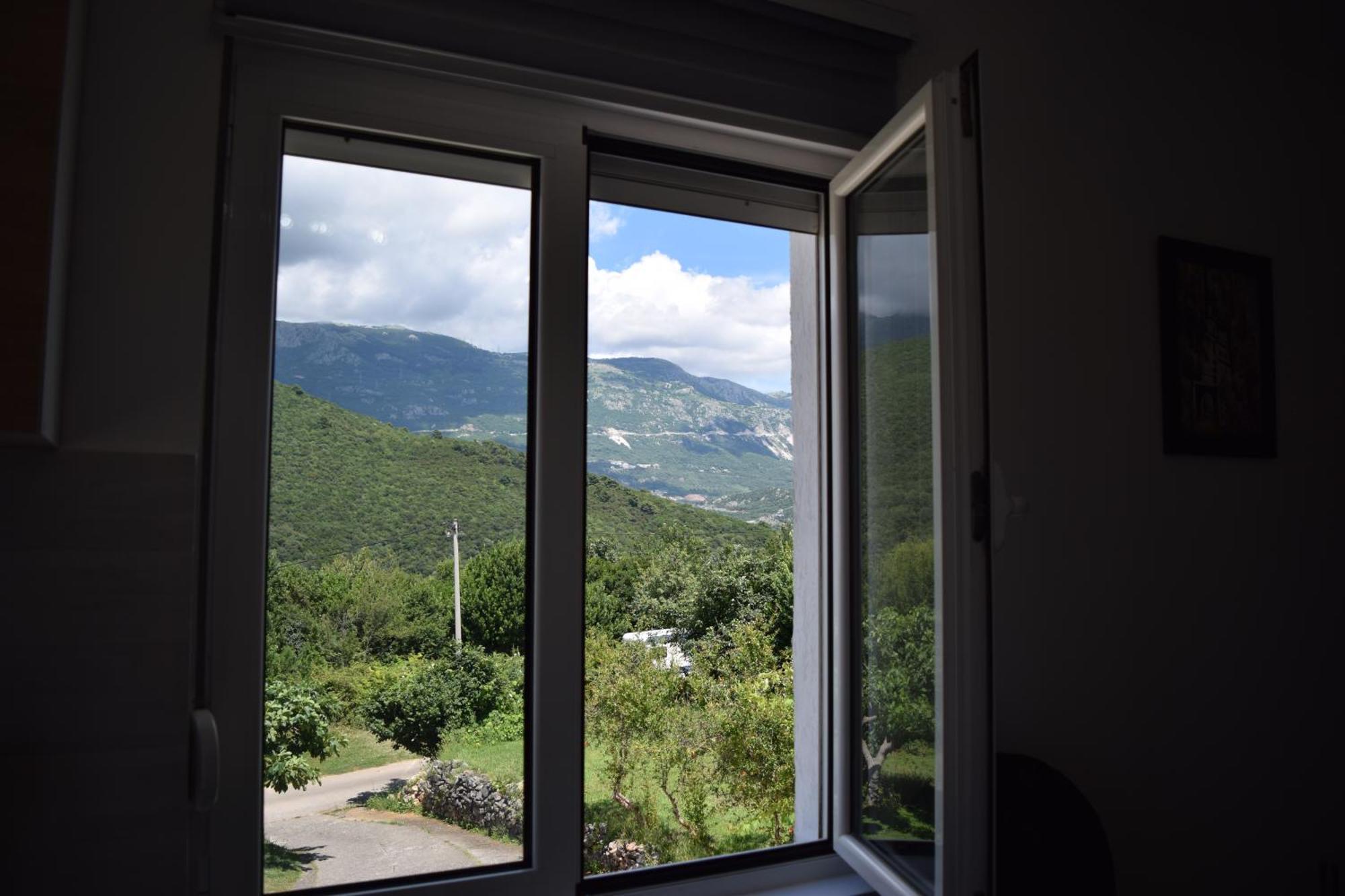 Venecija Apartment Budva