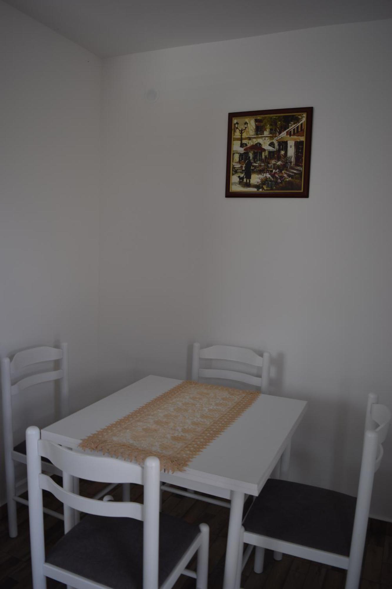 Apartment Venecija *
