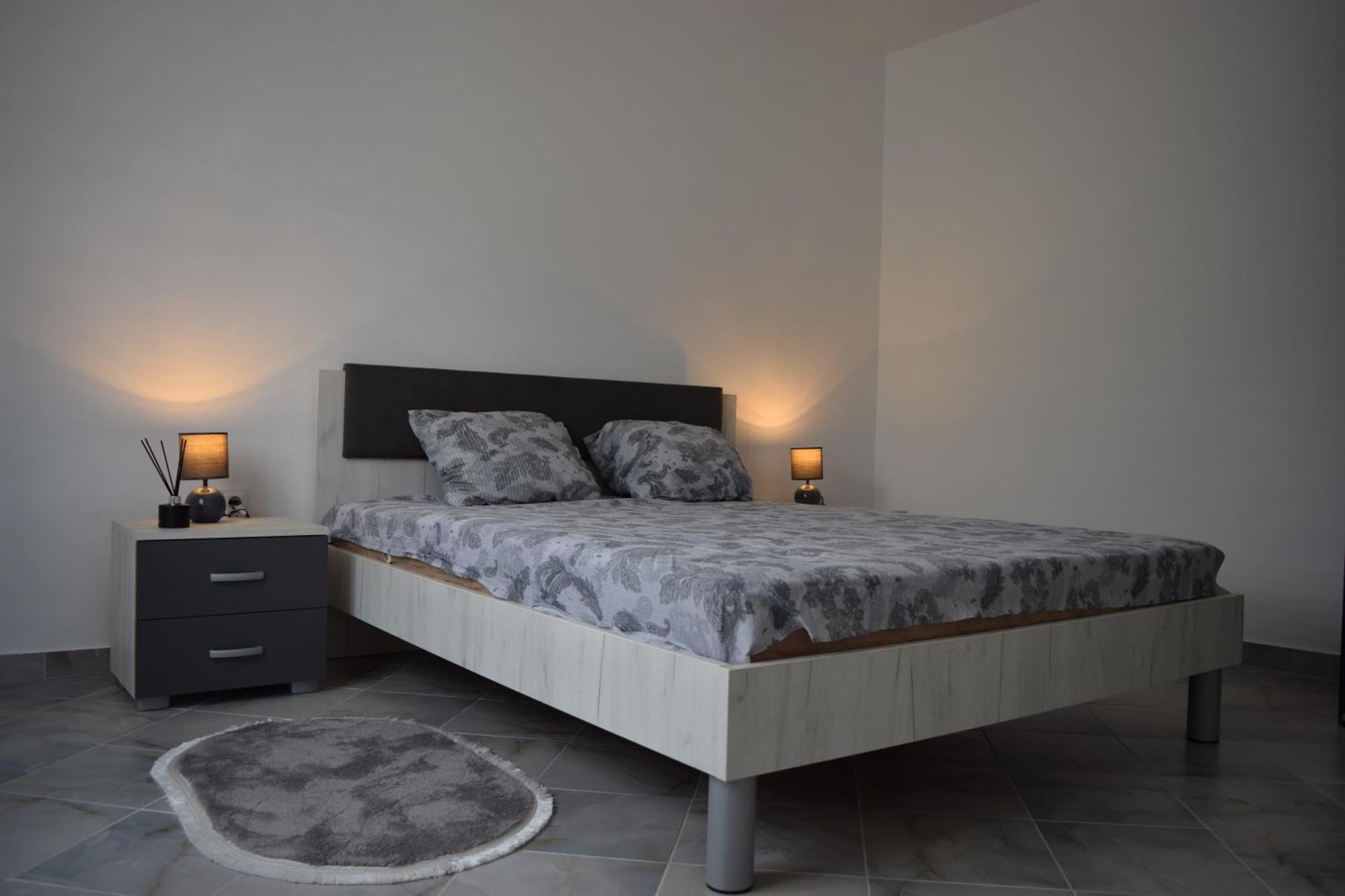 Apartment Venecija Budva